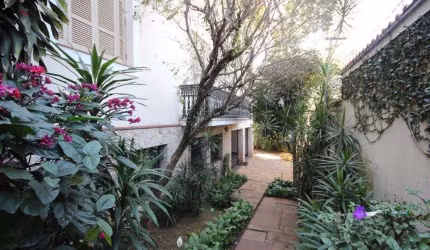 Sobrado com 4 quartos à venda em Sumaré - SP