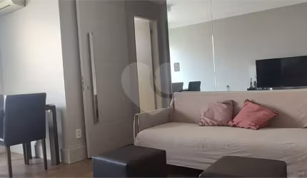 Apartamento com 2 quartos à venda em Vila Olímpia - SP