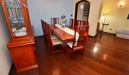 Casa com 3 quartos à venda em Jardim Da Glória - SP