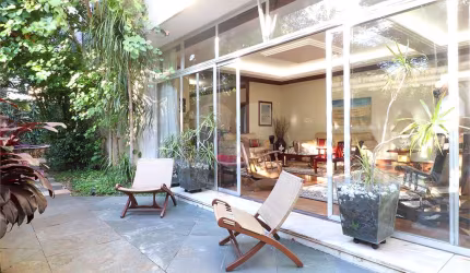 Casa com 4 quartos à venda em Jardim Paulista - SP