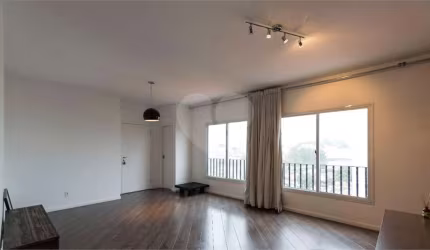 Apartamento com 3 quartos à venda em Jardim Da Saúde - SP