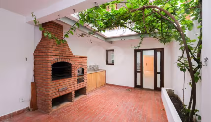 Casa com 3 quartos à venda em Mirandópolis - SP