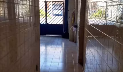 Casa com 3 quartos à venda em Parque Colonial - SP