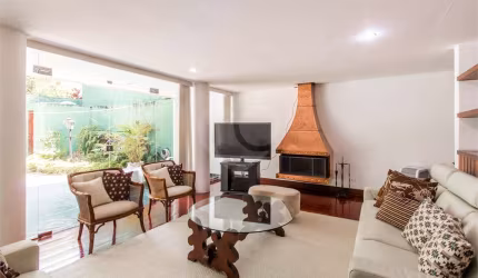 Casa com 4 quartos à venda em Vila Mariana - SP