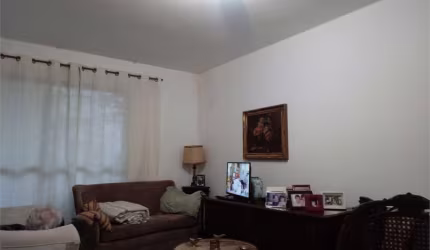 Apartamento com 2 quartos à venda em Cerqueira César - SP