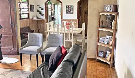 Casa com 4 quartos à venda em Vila Bertioga - SP