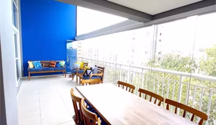 Apartamento com 4 quartos à venda em Vila Suzana - SP