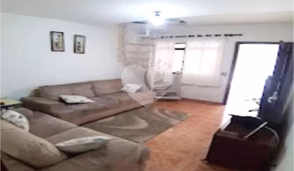 Sobrado com 2 quartos à venda em Vila Dom Pedro I - SP
