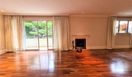 Apartamento com 3 quartos à venda em Jardim Europa - SP