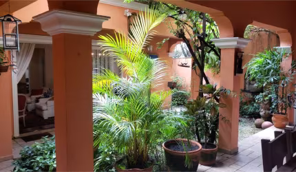 Sobrado com 4 quartos à venda em Bela Vista - SP