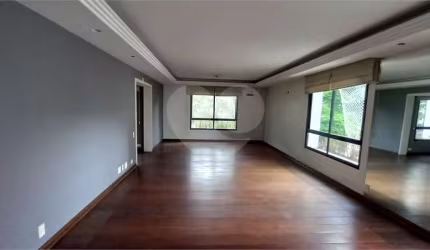 Apartamento com 4 quartos à venda em Real Parque - SP