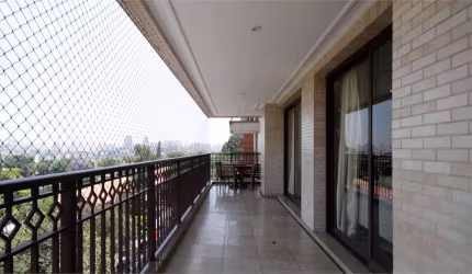 Apartamento com 3 quartos à venda em Consolação - SP