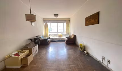Apartamento com 3 quartos à venda em Cerqueira César - SP