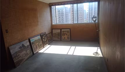 Apartamento com 3 quartos à venda em Vila Olímpia - SP