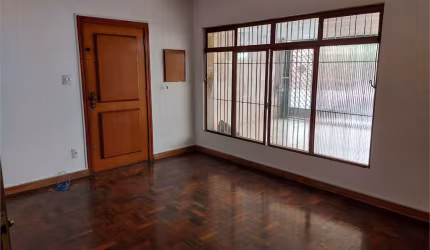 Sobrado com 5 quartos à venda em Vila Brasilina - SP