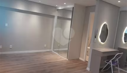 Apartamento com 1 quartos à venda em Campo Belo - SP
