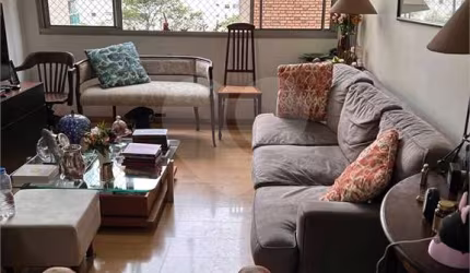 Apartamento com 3 quartos à venda em Vila Uberabinha - SP