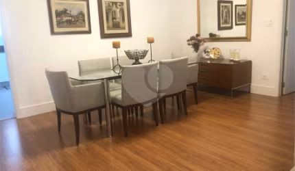 Apartamento com 3 quartos à venda em Indianópolis - SP