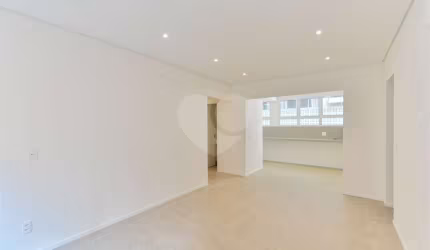 Apartamento com 2 quartos à venda em Cerqueira César - SP