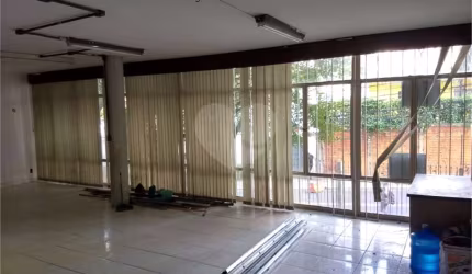 Sobrado com 3 quartos à venda em Bela Vista - SP