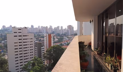 Apartamento com 4 quartos à venda ou para locação em Santa Cecília - SP