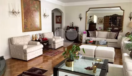 Apartamento com 4 quartos à venda ou para locação em Vila Buarque - SP