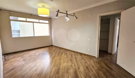 Apartamento com 2 quartos à venda em Cerqueira César - SP