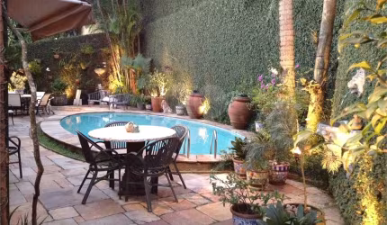Casa com 4 quartos à venda em Jardim Guedala - SP