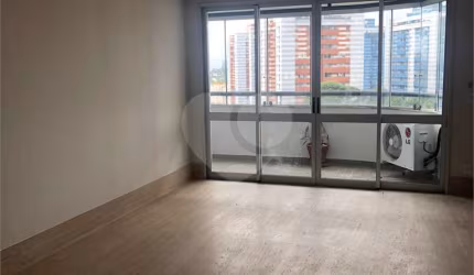 Apartamento com 4 quartos à venda em Vila Morse - SP