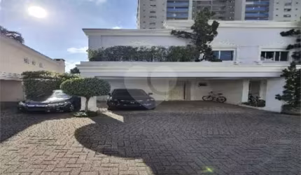 Condomínio com 4 quartos à venda em Planalto Paulista - SP