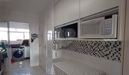 Apartamento com 3 quartos à venda em Saúde - SP