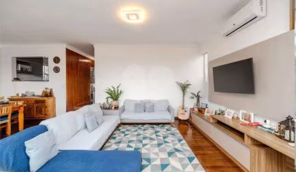 Casa com 3 quartos à venda em Vila Inah - SP