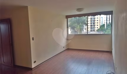Apartamento com 3 quartos à venda em Vila Olímpia - SP