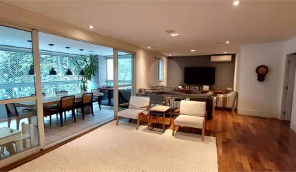 Apartamento com 3 quartos à venda em Itaim Bibi - SP