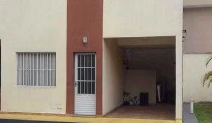 SOBRADO EM CONDOMÍNIO FECHADO, PARA VENDA POSSUI 76 METROS QUADRADOS .