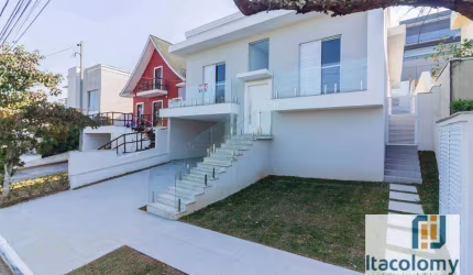 Casa em construção à venda no Residencial Valville 1