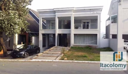 Casa para venda e locação no Residencial Alphaville 10