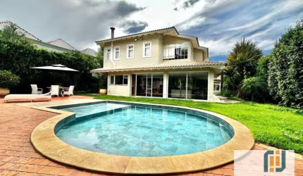 Casa totalmente mobiliada para locação no Tamboré 02.