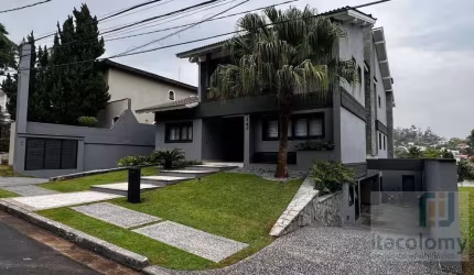 Casa à venda no Residencial Alphaville 01