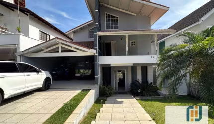 Casa à venda no Alphaville 9 - alugada com renda