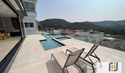 Casa à venda no Residencial Alphasitio Tamboré