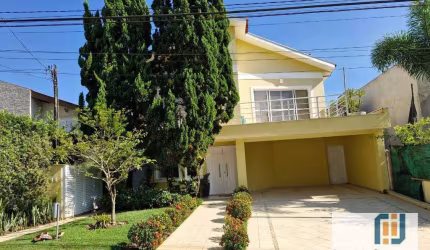 Casa à venda no Residencial Alphaville 4