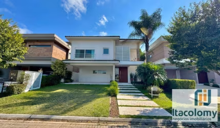 Casa mobiliada à venda no Residencial Tamboré 11