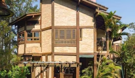 Casa mobiliada para venda e locação no Condomínio Morada dos Pássaros