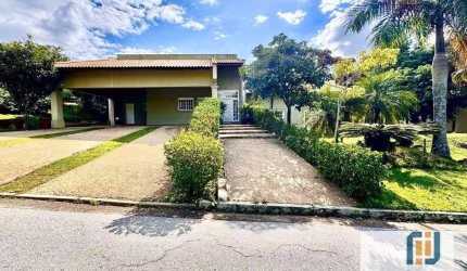 Linda Casa para venda no Tamboré 1