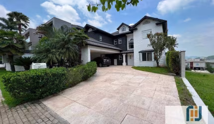 Casa para venda e locação no Residencial Tamboré 10