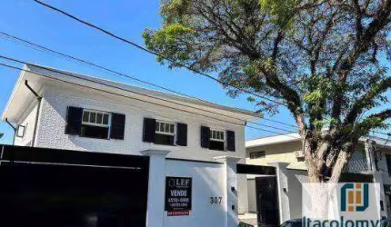Casa com 4 dormitórios à venda, 400 m² por R$ 8.500.000 - Jardim Everest - São Paulo/SP