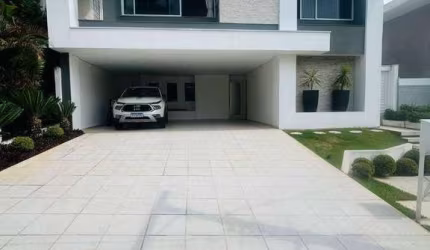 Casa mobiliada para locação no Residencial Alphaville 4