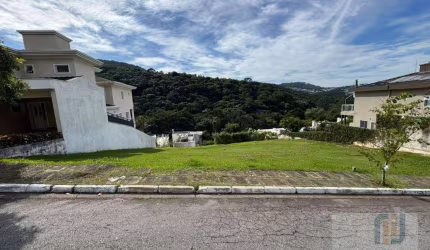 Terreno declive à venda - 896 m² - Alphasitio
