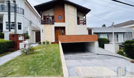 Linda casa para venda e locação Alphaville